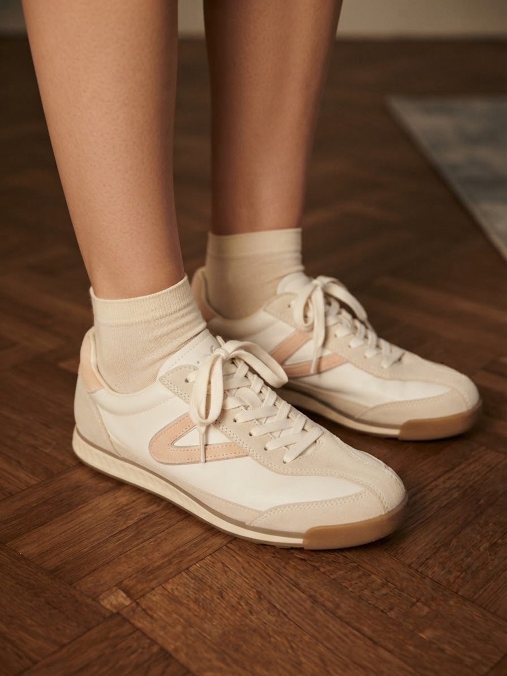 Tretorn Hailey Low-Profile Cream, Beige, Pink Retro Sneaker